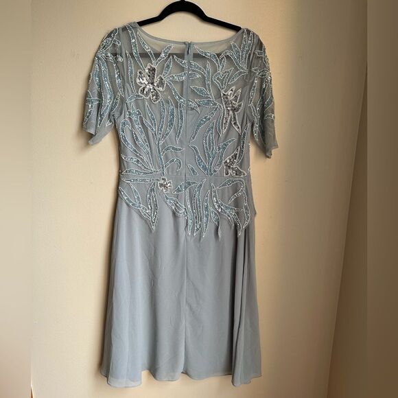 ADRIANNA PAPELL WOMEN'S BEADED COCKTAIL DRESS BLUE SIZE‎ 10 chiffon - Picture 4 of 6